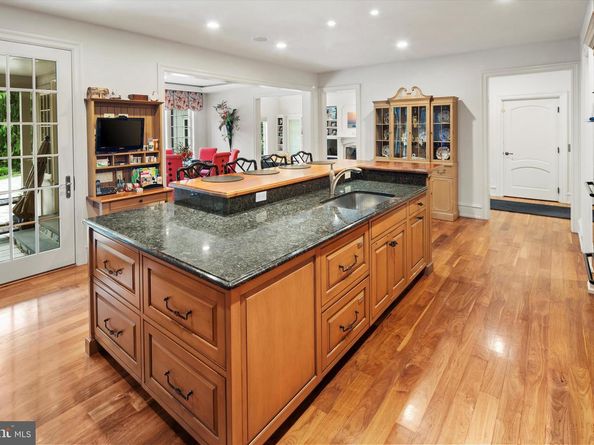909 N Penn Oak Road, Lower Gwynedd PA 19002