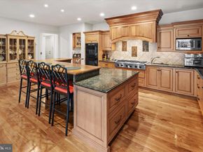 909 N Penn Oak Road, Lower Gwynedd PA 19002