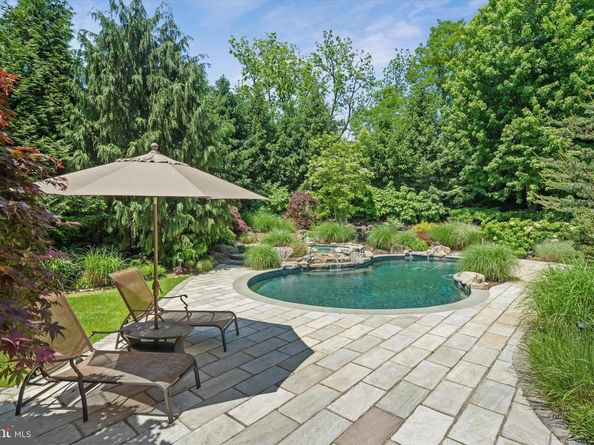 909 N Penn Oak Road, Lower Gwynedd PA 19002