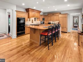 909 N Penn Oak Road, Lower Gwynedd PA 19002