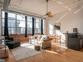 2200 Arch Street 1011, Philadelphia PA 19103