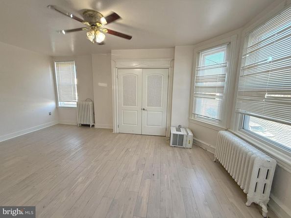 2510 S 71st Street, Philadelphia PA 19142