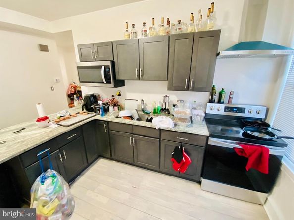 2510 S 71st Street, Philadelphia PA 19142