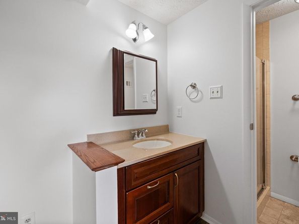 1610 Sierra Woods Drive, Reston VA 20194