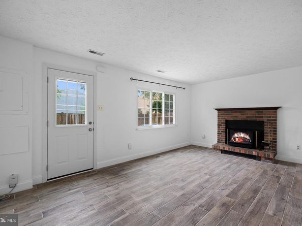 1610 Sierra Woods Drive, Reston VA 20194