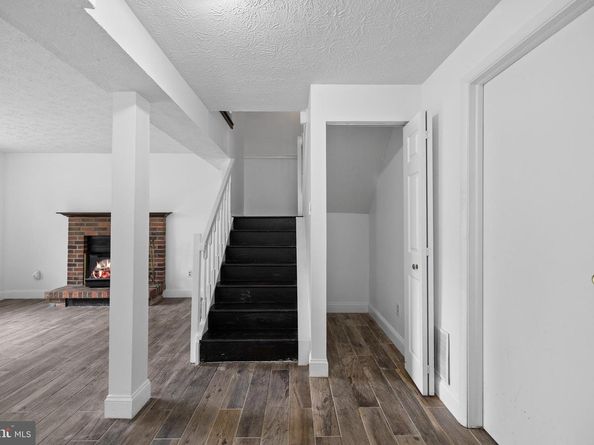 1610 Sierra Woods Drive, Reston VA 20194