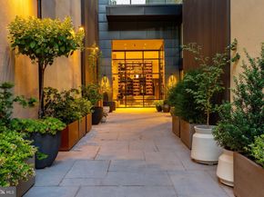 223 S 6TH Street PH, Philadelphia PA 19106
