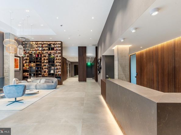 223 S 6TH Street PH, Philadelphia PA 19106