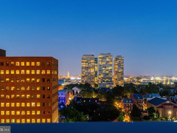 223 S 6TH Street PH, Philadelphia PA 19106