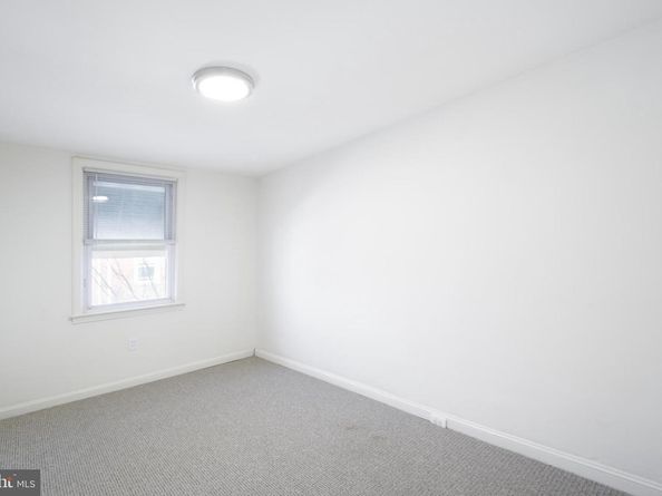 1237 Edgehill Road, Darby PA 19023