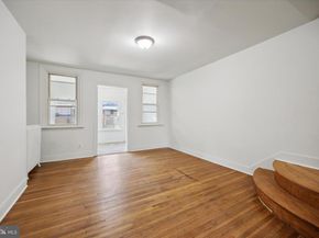 2039 S Aikens Street, Philadelphia PA 19142