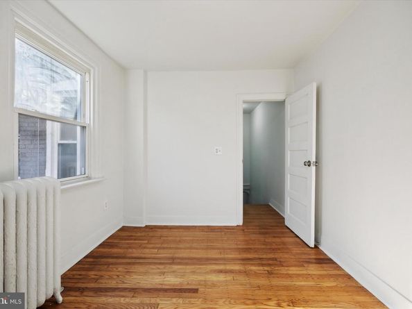 2039 S Aikens Street, Philadelphia PA 19142