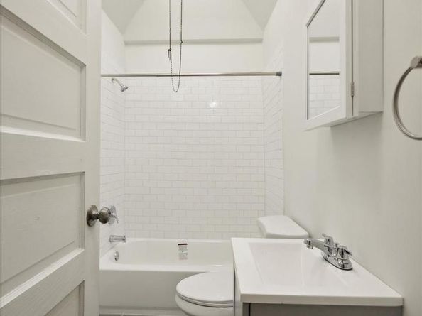 2039 S Aikens Street, Philadelphia PA 19142