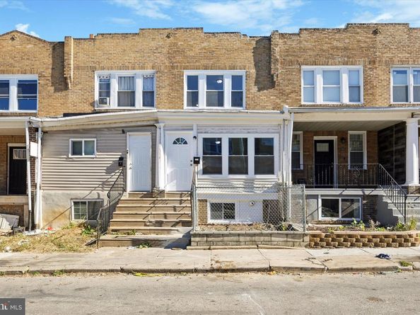 2039 S Aikens Street, Philadelphia PA 19142
