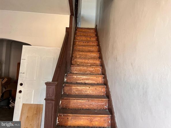 212 E Cambria Street, Philadelphia PA 19134