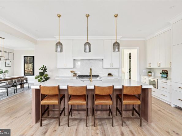 2929 N Greencastle Street, Arlington VA 22207