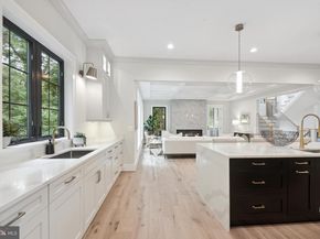 2929 N Greencastle Street, Arlington VA 22207