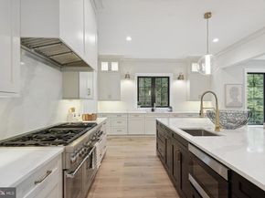 2929 N Greencastle Street, Arlington VA 22207