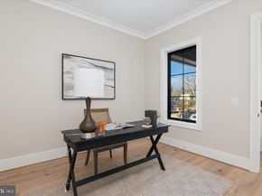 2929 N Greencastle Street, Arlington VA 22207