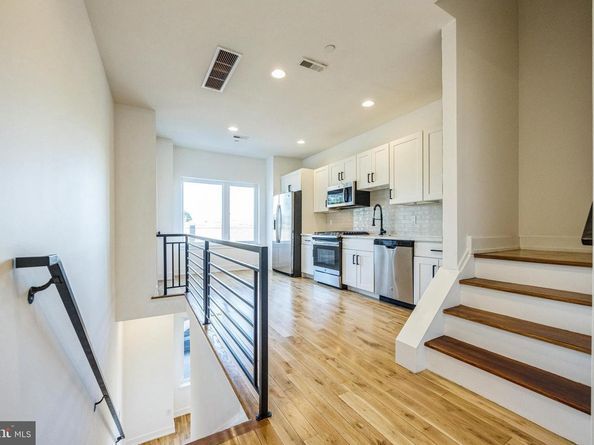 614 W Master Street 2, Philadelphia PA 19122