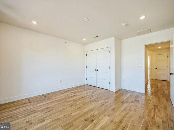 614 W Master Street 2, Philadelphia PA 19122