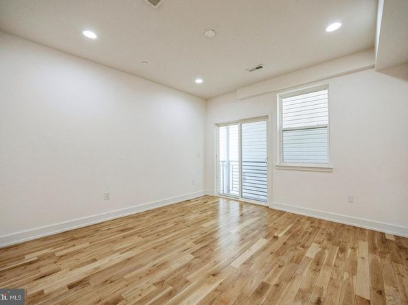 614 W Master Street 2, Philadelphia PA 19122