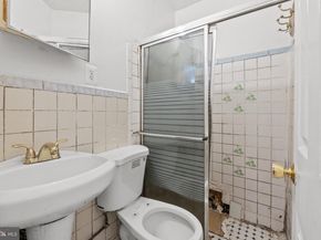 1524 6TH Street NW, Washington DC 20001