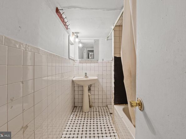 1524 6TH Street NW, Washington DC 20001