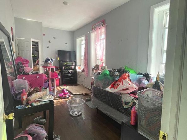 5322 Wayne Avenue, Philadelphia PA 19144