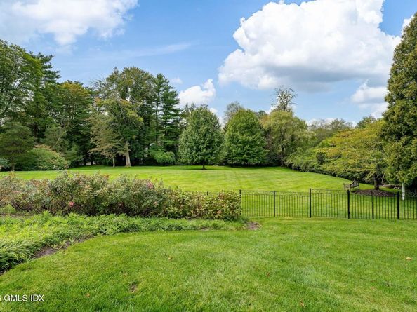 174 Round Hill Road, Greenwich CT 06831