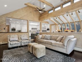 6 Reynwood Manor, Greenwich CT 06831