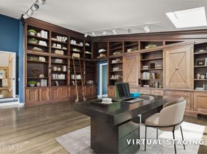 6 Reynwood Manor, Greenwich CT 06831