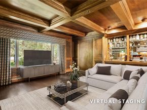 6 Reynwood Manor, Greenwich CT 06831