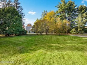 6 Reynwood Manor, Greenwich CT 06831