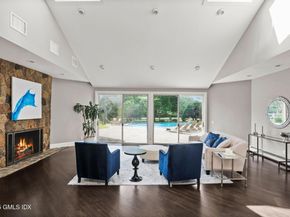 6 Reynwood Manor, Greenwich CT 06831
