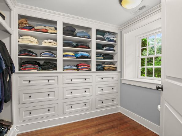 114 Ferris Hill Road, New Canaan CT 06840
