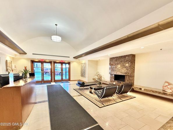 25 Forest Street 8C, Stamford CT 06901