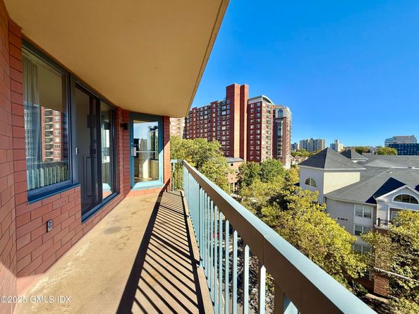 25 Forest Street 8C, Stamford CT 06901