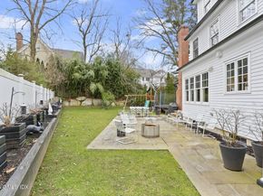 101 Lockwood Road, Riverside CT 06878