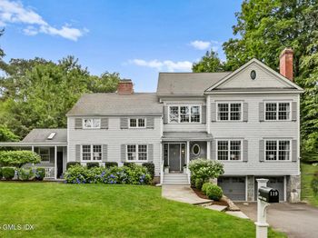 119 Hendrie Avenue