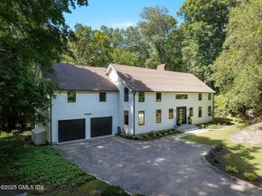 10 Tomahawk Lane, Greenwich CT 06830