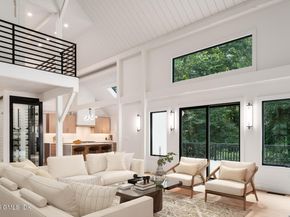 10 Tomahawk Lane, Greenwich CT 06830