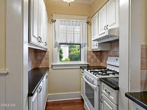 107 Pemberwick Road, Greenwich CT 06831