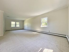 208 Thornridge Drive, Stamford CT 06903