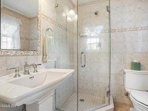 208 Thornridge Drive, Stamford CT 06903