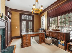 15 Vineyard Lane, Greenwich CT 06831