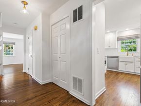 14 Greenwich Hills Drive 14, Greenwich CT 06831