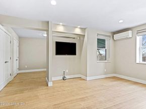 2 Putnam Hill 1A, Greenwich CT 06830