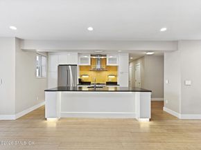 2 Putnam Hill 1A, Greenwich CT 06830
