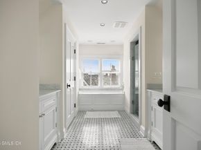 178 Milbank Avenue 2, Greenwich CT 06830